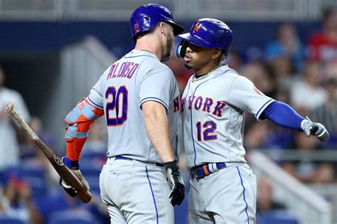 Francisco Lindor, Pete Alonso homer in Mets’ route of Marlins in home opener